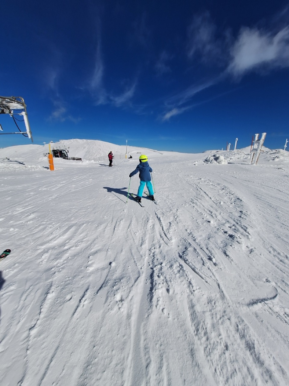 Skier on wide open Parnassos slope